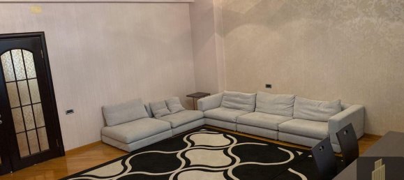 3 bedrooms Apartment in Nasimi, Azerbaijan No. 1696 4