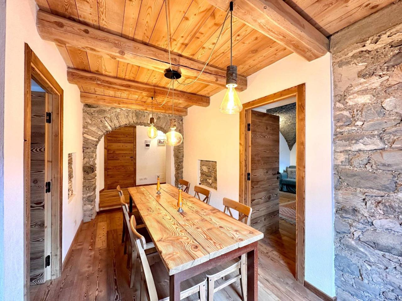 Apartamento de 5 habitaciónes en Cesana Torinese, Italy No. 80187