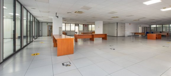  مستودع في Madrid, Spain 1090متر مربع رقم 103613 5