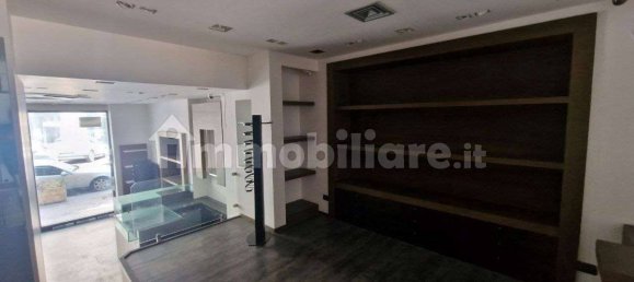 1 room Commercial property in Palermo, Italy No. 40554 9