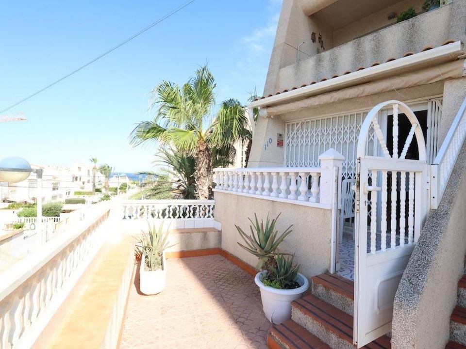 1 bedroom Apartment in Torrevieja, Spain No. 275834