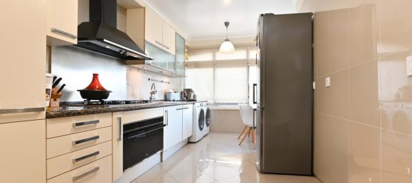 3 bedrooms Apartment in Cascais, Portugal No. 123740 17