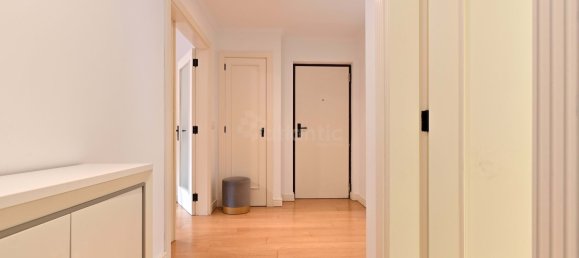 3 bedrooms Apartment in Cascais, Portugal No. 123740 4