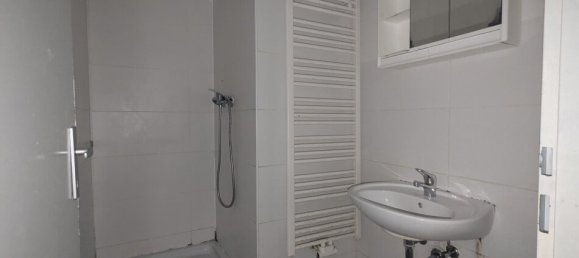 3غرفة شقة في Simmering, Austria رقم 65839 13