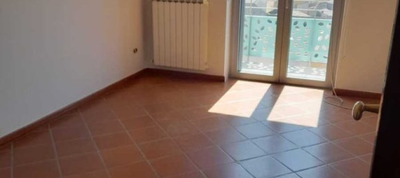 2 bedrooms House in Rionero in Vulture, Italy No. 362159 9