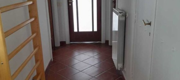 2 bedrooms House in Rionero in Vulture, Italy No. 362159 8