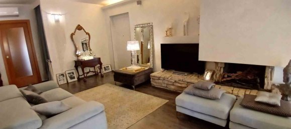 5 bedrooms Apartment in Fondi, Italy No. 360053 19