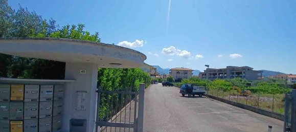5 bedrooms Apartment in Fondi, Italy No. 360053 11