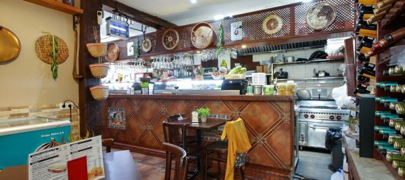 2 bedrooms Commercial property in Estepona, Spain No. 219153 12