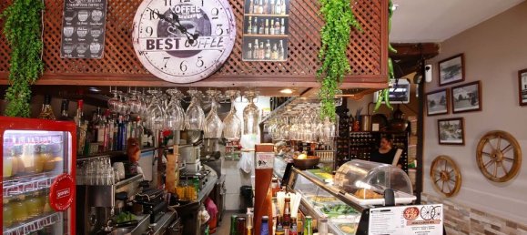 2 bedrooms Commercial property in Estepona, Spain No. 219153 11