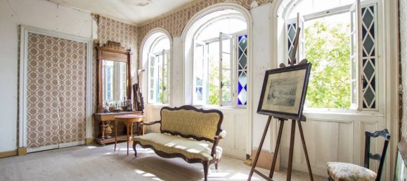 9 bedrooms Townhouse in Mahon, Spain No. 9805 2