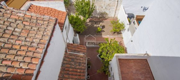 9 bedrooms Townhouse in Mahon, Spain No. 9805 7