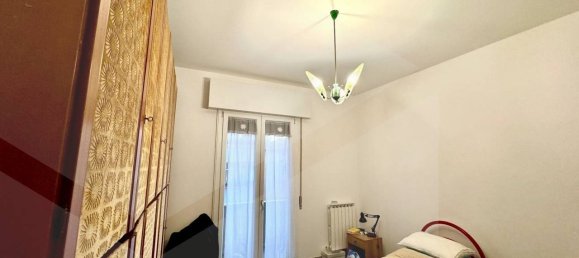 3 bedrooms Apartment in Bologna, Italy No. 24704 9