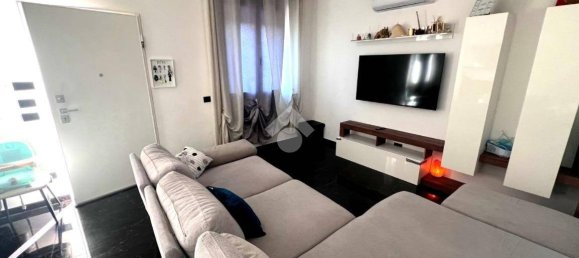 2 bedrooms Apartment in Rimini, Italy No. 303939 5