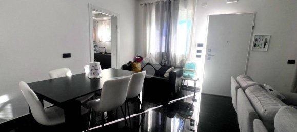 2 bedrooms Apartment in Rimini, Italy No. 303939 6