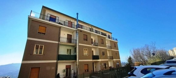 4 rooms Apartment in Chieti, Italy No. 177937 3