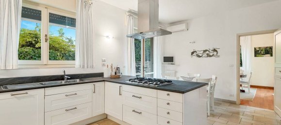 Villa T6 em Forte dei Marmi, Italy N.º 46393 3