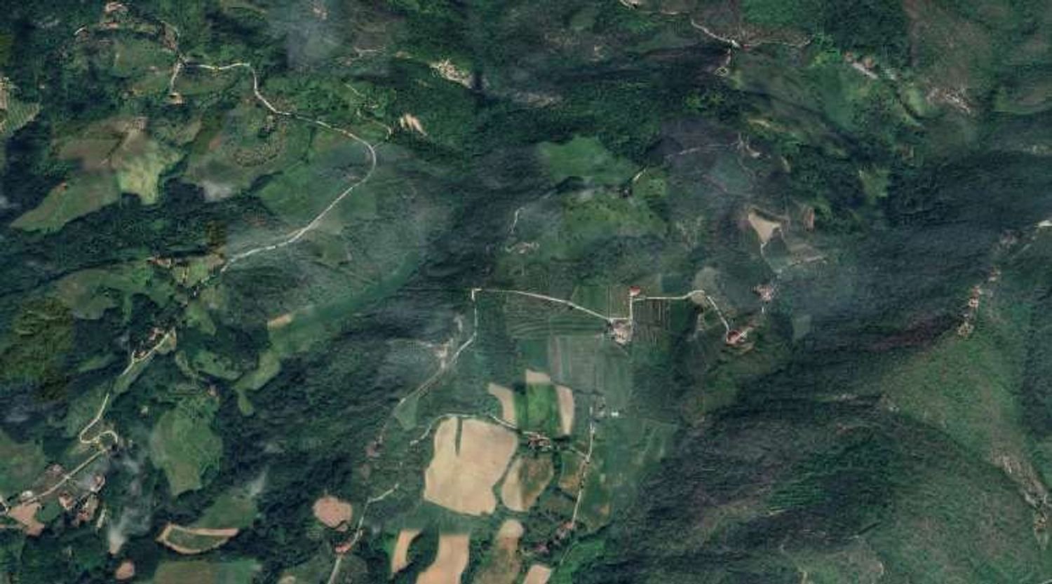  Land in Vicchio, Italy No. 324106