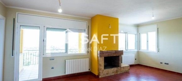 5 bedrooms Villa in Barcelona, Spain No. 176661 2