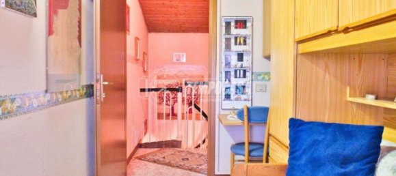 4 rooms House in Romentino, Italy No. 307566 26