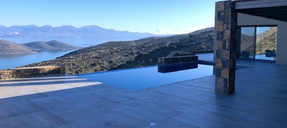 4 bedrooms Commercial property in Lasithi, Greece No. 252 7