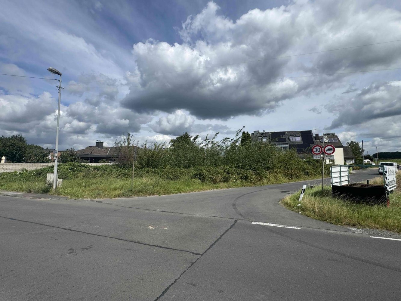  Land in Leverkusen, Germany No. 51148