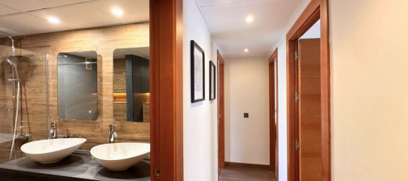 3 bedrooms Apartment in Marbella, Spain No. 185381 7