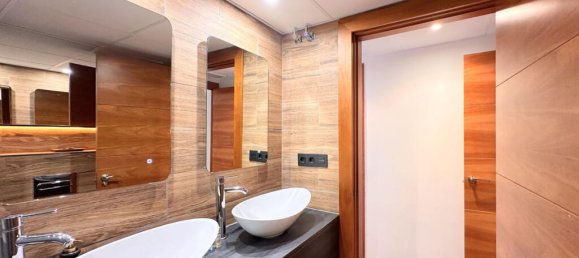 3 bedrooms Apartment in Marbella, Spain No. 185381 10