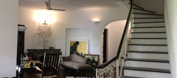 6 Schlafzimmer Villa in Tay Ho, Vietnam, Nr. 1019 19