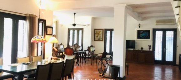 6 Schlafzimmer Villa in Tay Ho, Vietnam, Nr. 1019 9