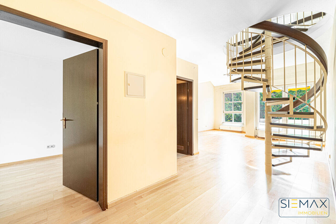 2 bedrooms Duplex in Munich, Germany No. 325127