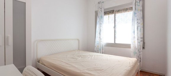 4 bedrooms Apartment in Eixample, Spain No. 174140 20