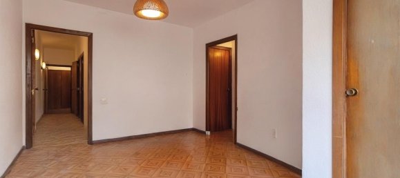 4 bedrooms Apartment in Eixample, Spain No. 174140 6