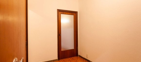 4 bedrooms Apartment in Eixample, Spain No. 174140 9