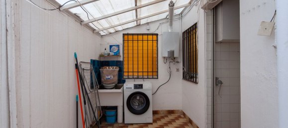 4 bedrooms Apartment in Eixample, Spain No. 174140 28