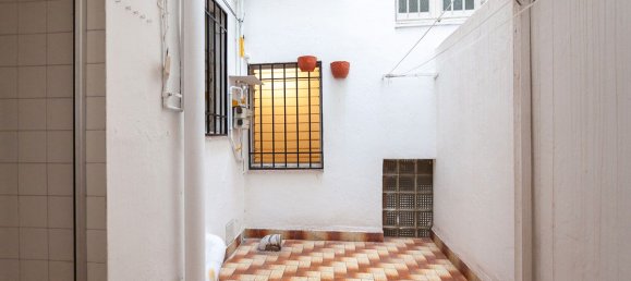 4 bedrooms Apartment in Eixample, Spain No. 174140 11