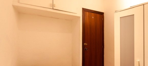 4 bedrooms Apartment in Eixample, Spain No. 174140 27