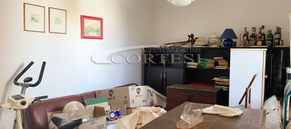 Дом с 9 комнатами в Терре Ровереше, Италия № 223829 10