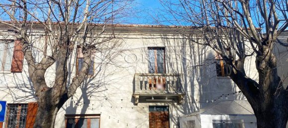 Дом с 9 комнатами в Терре Ровереше, Италия № 223829 12