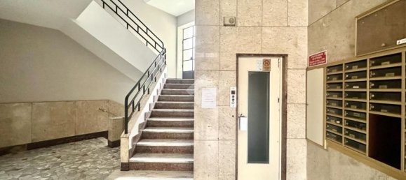 3 rooms Apartment in Turin, Italy No. 1812 14