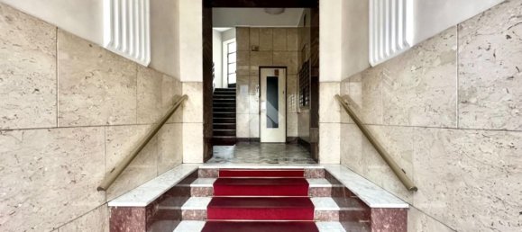 3 rooms Apartment in Turin, Italy No. 1812 15