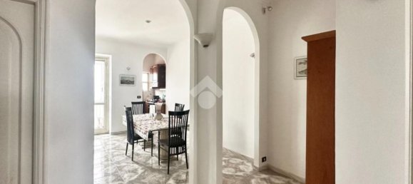 3 rooms Apartment in Turin, Italy No. 1812 11