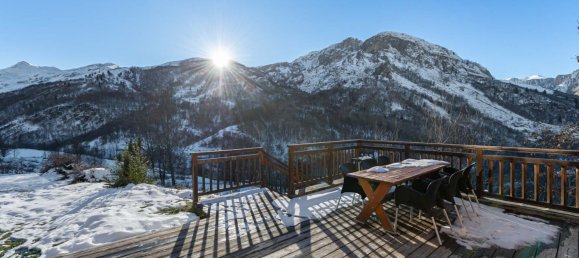 6 غرف نوم عقار تجاري في Les Belleville, France رقم 409 11