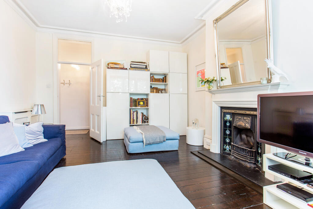 2 bedrooms Apartment in London, United Kingdom No. 14007