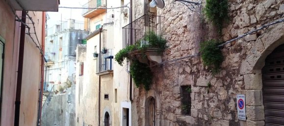 2 rooms House in Ragusa, Italy No. 52141 2