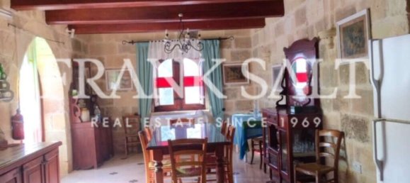 Granja de 4 dormitorios en Gharb, Malta No. 5465 7