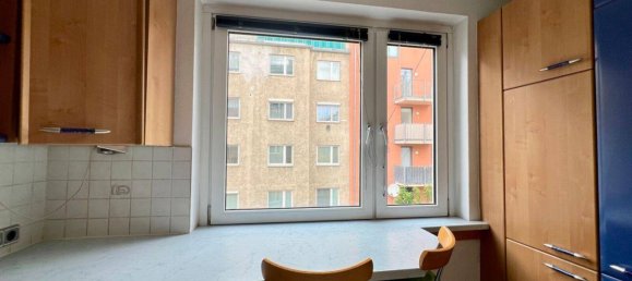 3 rooms Apartment in Simmering, Austria No. 151855 7