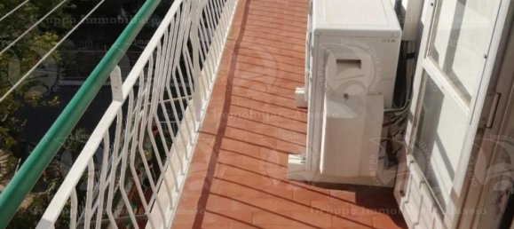 2 rooms Penthouse in Alassio, Italy No. 151851 4