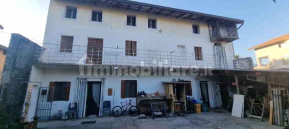 3 bedrooms House in Pordenone, Italy No. 92751 2