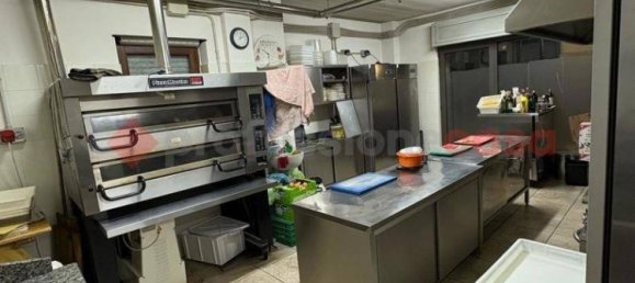 Коммерческая недвижимость с 2 комнатами в Потенца, Италия № 41574 19